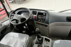 川交汽车 220马力 6X2 5.8米自卸车(CJ3250D5CC)