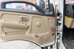 飞碟奥驰 A2系列 109马力 4.15米单排厢式轻卡(FD5044XXYW63K)