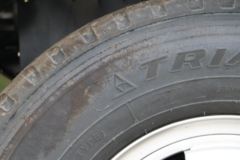 飞碟奥驰 X1系列 95马力 4X2 3.48米自卸车(FD3044W16K5-2)