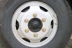 飞碟奥驰 X1系列 95马力 4X2 3.48米自卸车(FD3044W16K5-2)