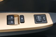 东风途逸 T5 1.5L 110马力 3.7米单排栏板小卡(EQ1031S15QE) 东风途逸 T5 1.5L 110马力 3.7米单排栏板小卡(EQ1031S15QE)