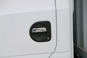 ����;�� T5 1.5L 110���� 3.7�׵�����ʽС��(3300���)ͼƬ