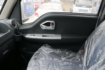 ����;�� T5 1.5L 110���� 3.7�׵�����ʽС��(3300���)ͼƬ