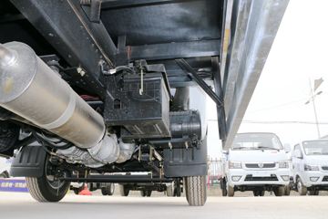 ����;�� T5 1.5L 110���� 3.7�׵�����ʽС��(3300���)ͼƬ