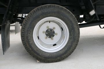 ����;�� T5 1.5L 110���� 3.7�׵�����ʽС��(3300���)ͼƬ