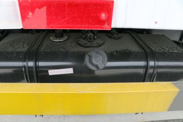 ����;�� T5 1.5L 110���� 3.7�׵�����ʽС��(3300���)ͼƬ