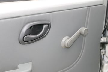 ����;�� T3(ԭС����W) 1.3L 87���� 3.3�׵�������΢��ͼƬ