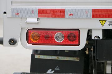 ����;�� T3(ԭС����W) 1.3L 87���� 3.3�׵�������΢��ͼƬ