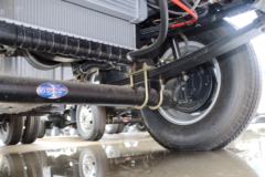 北汽黑豹 H7 71马力 柴油 2.595米双排栏板微卡(BJ1036W10HS)