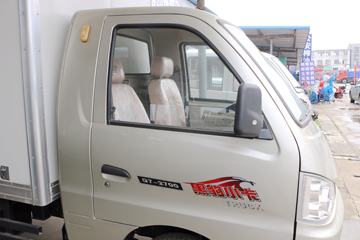 �����ڱ� Q7 1.2L 85���� ���� 3.06�׵�����ʽ΢��ͼƬ