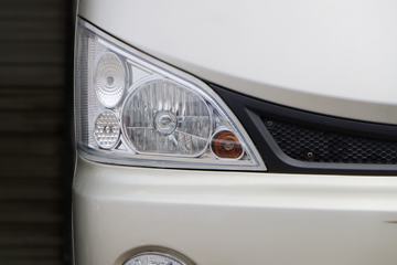 �����ڱ� Q7 1.2L 85���� ���� 3.06�׵�����ʽ΢��ͼƬ