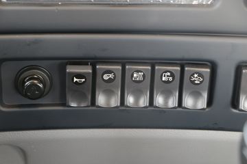 �������ó� �����ؿ� ������ 450���� 6X4Σ��Ʒǣ����(DFH4250A6)ͼƬ