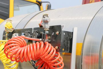 �������ó� �����ؿ� �������� 420���� 6X4Σ��Ʒǣ����(DFH4250A6)ͼƬ