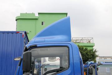 ���� ˧��Q6 130���� 4.18�׵��������Ῠ����ͼƬ