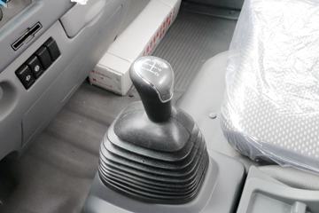���� ˧��Q6 130���� 4.18�׵��������Ῠ����ͼƬ
