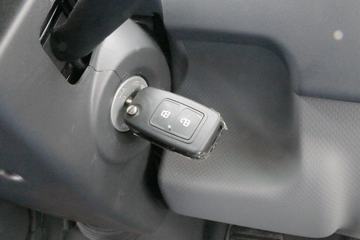 ���� ˧��Q6 130���� 4.18�׵��������Ῠ����ͼƬ