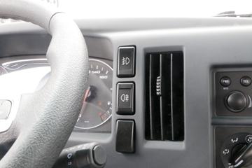 ���� ˧��Q6 130���� 4.18�׵��������Ῠ����ͼƬ