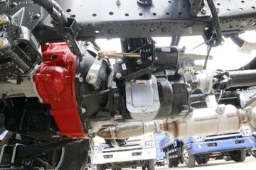 ���� ˧��Q6 130���� 4.18�׵��������Ῠ����ͼƬ