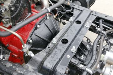 ���� ˧��Q6 130���� 4.18�׵��������Ῠ����ͼƬ