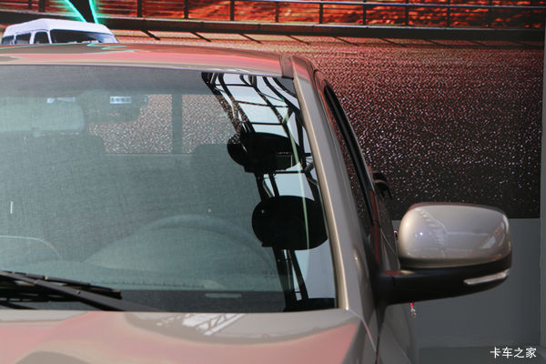 优惠0.3万 域虎5皮卡促销中