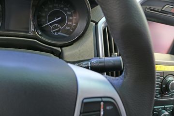 ���� ��5 2018�� ����� �������� 2.4T���� 140���� �ֶ� ���� �����˫��Ƥ��ͼƬ