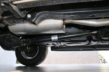 ���� ��5 2018�� ����� �������� 2.4T���� 140���� �ֶ� ���� �����˫��Ƥ��ͼƬ