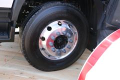 福田 欧航R系 京东版 182马力 6.8米排半厢式载货车(BJ5186XXY-A7) 福田 欧航R系 京东版 182马力 6.8米排半厢式载货车(BJ5186XXY-A7)