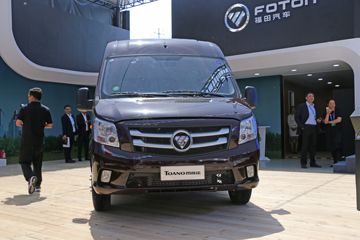 福田商务车 图雅诺E 2017款 商运版 110马力 2.5T柴油 长轴封闭货车