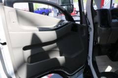 江铃 凯锐EV 4.5T 4.2米单排纯电动厢式轻卡(JX5043XXYTG25BEV)107.52kWh