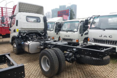 江淮 骏铃V6 重载版 156马力 4.18米单排仓栅式轻卡(HFC2043CCYP91K1C2V-S)