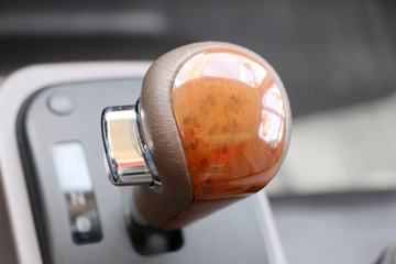 ���� ŷ����BEV ������ 4.5T 4.17�׵��Ŵ��綯��ʽ�Ῠ(BJ5049XXYEV5)83.2kWhͼƬ