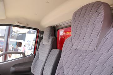 ���� ŷ����BEV ������ 4.5T 4.17�׵��Ŵ��綯��ʽ�Ῠ(BJ5049XXYEV5)83.2kWhͼƬ