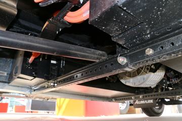 ���� ŷ����BEV ������ 4.5T 4.17�׵��Ŵ��綯��ʽ�Ῠ(BJ5049XXYEV5)83.2kWhͼƬ