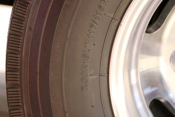 ���� ŷ����BEV ������ 4.5T 4.17�׵��Ŵ��綯��ʽ�Ῠ(BJ5049XXYEV5)83.2kWhͼƬ