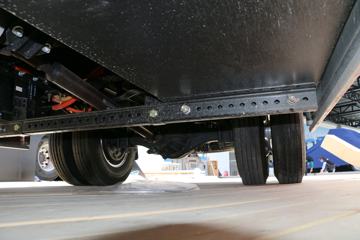 ���� ŷ����BEV ������ 4.5T 4.17�׵��Ŵ��綯��ʽ�Ῠ(BJ5049XXYEV5)83.2kWhͼƬ