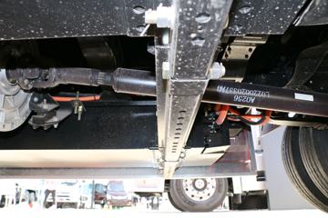 ���� ŷ����BEV ������ 4.5T 4.17�׵��Ŵ��綯��ʽ�Ῠ(BJ5049XXYEV5)83.2kWhͼƬ