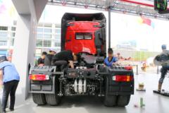 江铃重汽 威龙重卡 420马力 6X4牵引车(SXQ4250J4A3D5A)