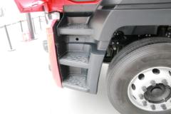 江铃重汽 威龙重卡 420马力 6X4牵引车(SXQ4250J4A3D5A)
