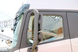 欧曼EST-A&nbsp;牵引车外观                                                图片