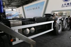 上汽红岩 杰狮C500e重卡 560马力 6X6 AMT自动挡牵引车(CQ4356HYVG425) 上汽红岩 杰狮C500e重卡 560马力 6X6 AMT自动挡牵引车(CQ4356HYVG425)