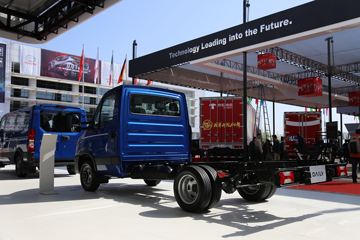 �Ͼ���ά�� DAILY C45-33 145���� 4X2���������Ῠ(NJ1045EFC)ͼƬ