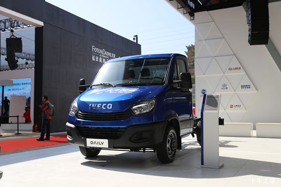 �Ͼ���ά�� DAILY C45-33 145���� 4X2���������Ῠ(NJ1045EFC)