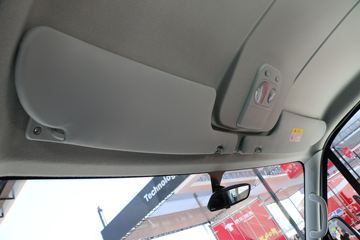 �Ͼ���ά�� DAILY C45-33 145���� 4X2���������Ῠ(NJ1045EFC)ͼƬ