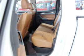 大通T60&nbsp;皮卡驾驶室                                               图片