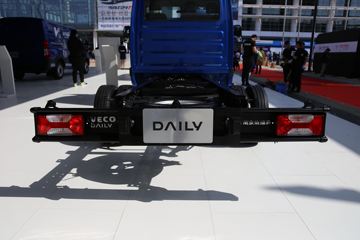 �Ͼ���ά�� DAILY C45-33 145���� 4X2���������Ῠ(NJ1045EFC)ͼƬ