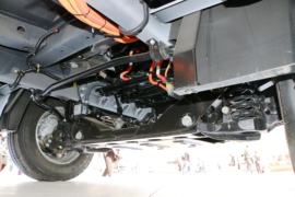 VO8S&nbsp;电动封闭厢货底盘图片