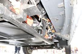 VO8S&nbsp;电动封闭厢货底盘图片