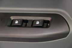 长江SM07 7.37T 4.15米货箱式纯电动物流车78.96kWh