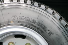 SM07&nbsp;电动载货车底盘图片