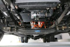 长江SM07 7.37T 4.15米货箱式纯电动物流车78.96kWh